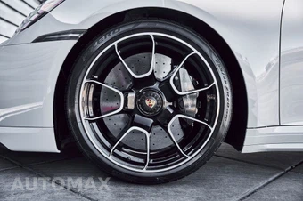 2021 Porsche 911 Turbo S - miniatura 3