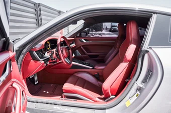 2021 Porsche 911 Turbo S - miniatura 28