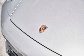 2021 Porsche 911 Turbo S - miniatura 7