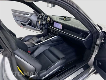 2021 Porsche 911 Turbo S - miniatura 27