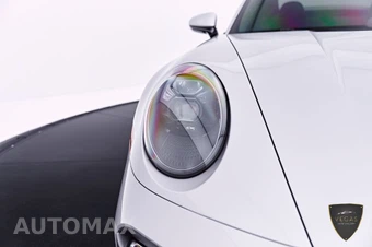 2021 Porsche 911 Turbo S - miniatura 18