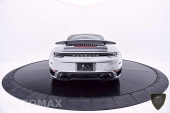 2021 Porsche 911 Turbo S - miniatura 19