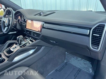 2021 Porsche Cayenne Coupe E-Hybrid Turbo S - miniatura 13