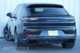 2021 Porsche Cayenne Coupe E-Hybrid Turbo S - miniatura 4