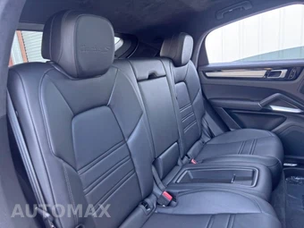 2021 Porsche Cayenne Coupe E-Hybrid Turbo S - miniatura 40
