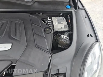 2021 Porsche Cayenne Coupe – miniatura 23