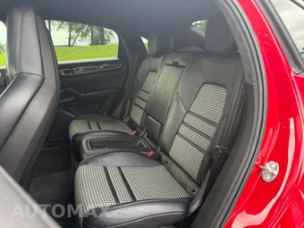 2021 Porsche Cayenne GTS Coupe - miniatura 14