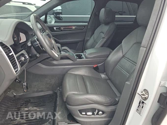 2021 Porsche Cayenne GTS - miniatura 7
