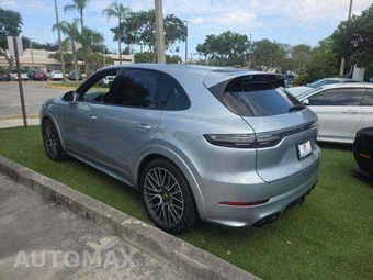 2021 Porsche Cayenne GTS – miniatura 2