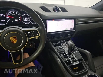 2021 Porsche Cayenne GTS – miniatura 11