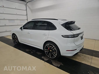 2021 Porsche Cayenne GTS – miniatura 6