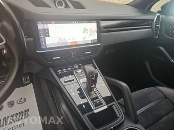 2021 Porsche Cayenne GTS – miniatura 11