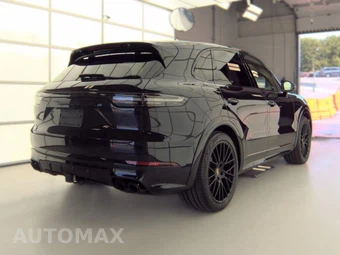 2021 Porsche Cayenne GTS – miniatura 4