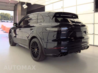 2021 Porsche Cayenne GTS – miniatura 6