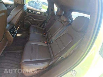 2021 Porsche Cayenne GTS – miniatura 14