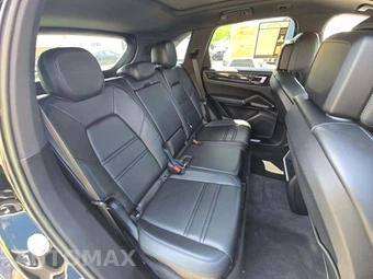 2021 Porsche Cayenne S – miniatura 16