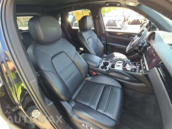 2021 Porsche Cayenne S – miniatura 18