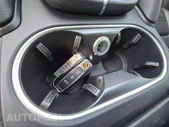 2021 Porsche Cayenne S – miniatura 8