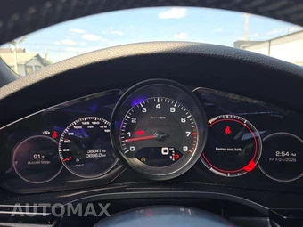 2021 Porsche Cayenne S – miniatura 9