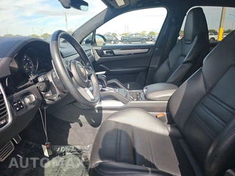 2021 Porsche Cayenne Turbo S E-Hybrid – miniatura 7