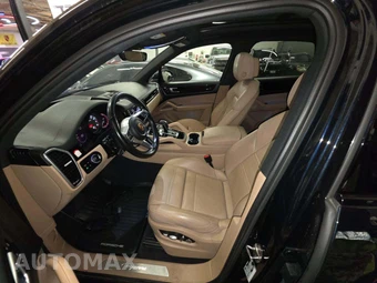 2021 Porsche Cayenne – miniatura 6