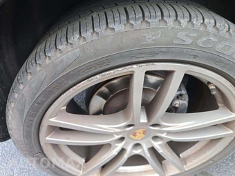 2021 Porsche Cayenne – miniatura 21