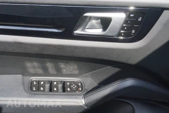 2021 Porsche Cayenne – miniatura 8