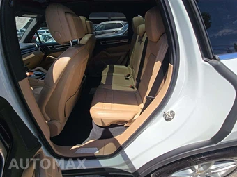 2021 Porsche Cayenne – miniatura 13