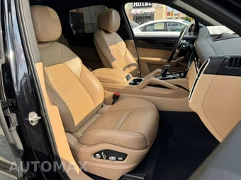 2021 Porsche Cayenne - miniatura 18