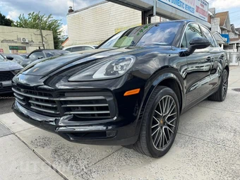 2021 Porsche Cayenne - miniatura 3