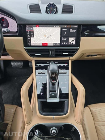 2021 Porsche Cayenne – miniatura 7