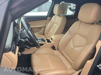2021 Porsche Macan GTS – miniatura 6