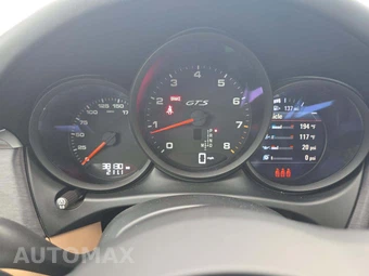 2021 Porsche Macan GTS – miniatura 9