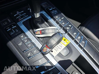 2021 Porsche Macan GTS – miniatura 5