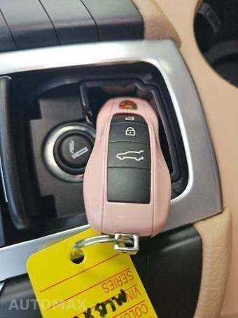 2021 Porsche Macan S – miniatura 9
