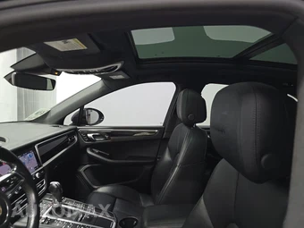 2021 Porsche Macan S - miniatura 17