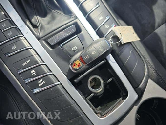 2021 Porsche Macan S - miniatura 8
