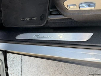 2021 Porsche Macan S - miniatura 14