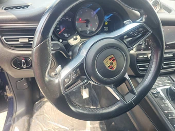 2021 Porsche Macan S – miniatura 10