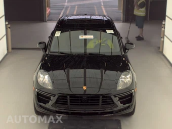 2021 Porsche Macan Turbo - miniatura 2