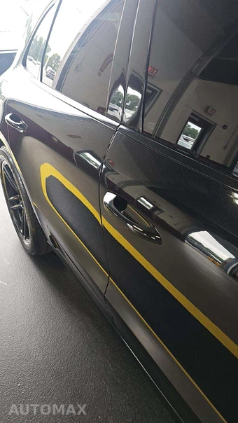 2021 Porsche Macan Turbo - miniatura 29