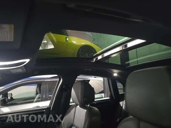 2021 Porsche Macan – miniatura 11