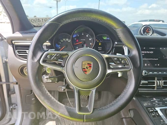 2021 Porsche Macan – miniatura 10