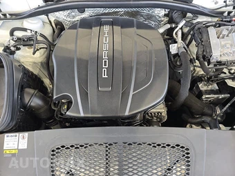 2021 Porsche Macan – miniatura 15