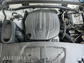 2021 Porsche Macan – miniatura 15