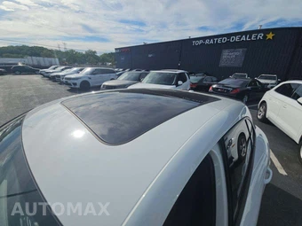 2021 Porsche Macan – miniatura 12