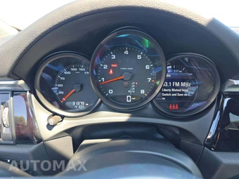 2021 Porsche Macan – miniatura 9