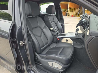 2021 Porsche Macan – miniatura 18