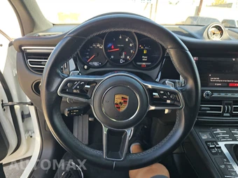 2021 Porsche Macan – miniatura 10