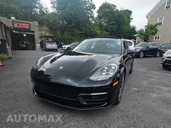 2021 Porsche Panamera 4
